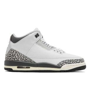 Air Jordan 3 "Hide N Sneak" sneakers size 6.5Y
